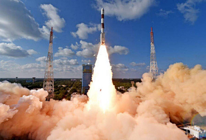isro’s initiatives key role for the private sector
